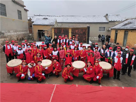 manbetx官方下载
淄博站为老人刘素芬女士祝贺九十六岁寿辰